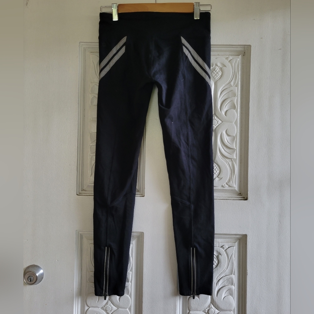 Fabletics Women's Black and Grey Leggings Size Small